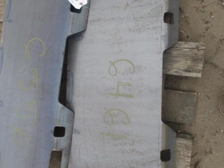 #6461-•-yintatech-1/2"-universal-quick-attach-mount-plate-weight:-117.95-lb-outside-width:-45.2"-inside-width:-44.29"-length:-16.81".-thickness:-1/2"-image-1