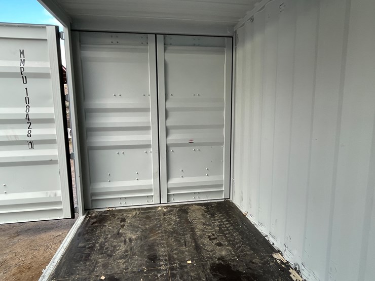 #200d-•-40'-container-image-41