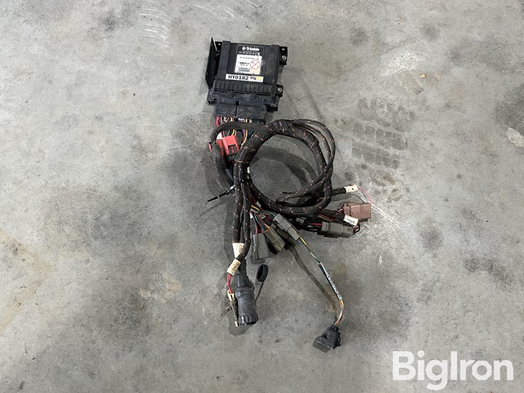 trimble-rate-&-section-control-module-image-2