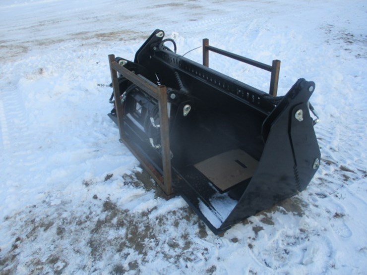 #6637-•-72"-skid-steer-4-in-1-bucket-working-width:-72"bucket-volume:-660lbsworking-pressure:-16mpa-21mpa-image-3