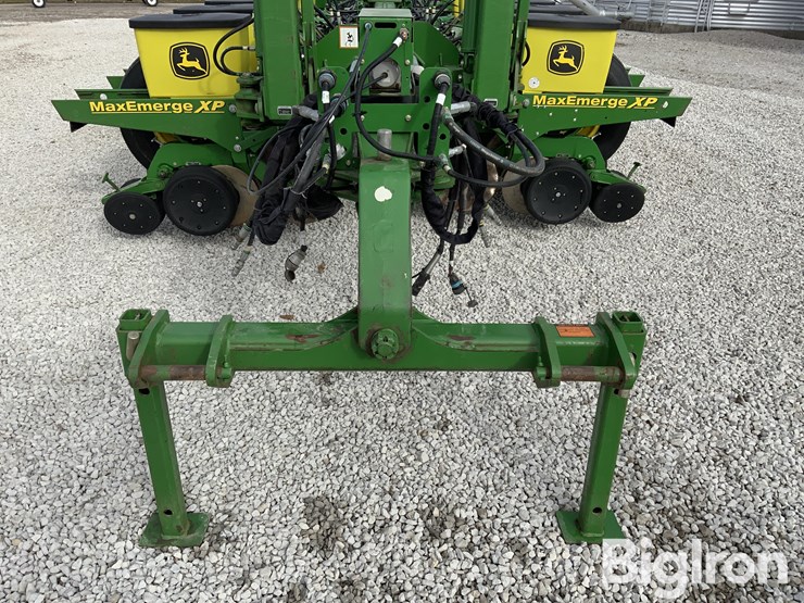 2013-john-deere-1770nt-image-9