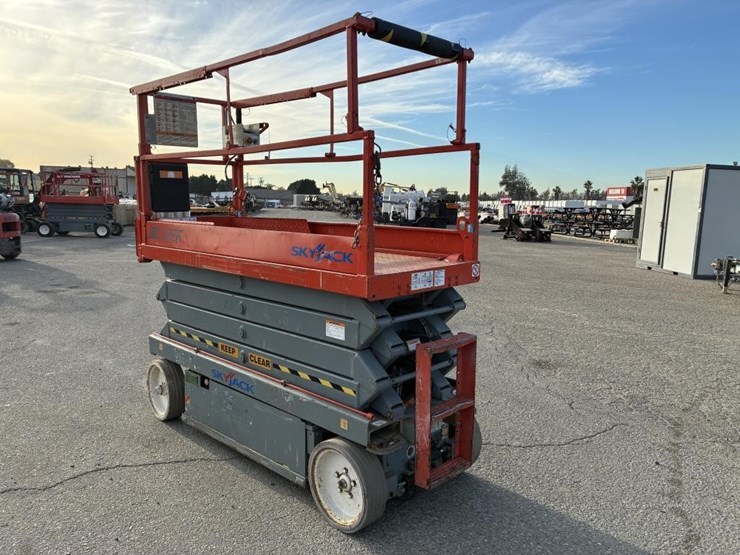 2007-skyjack-sjiii3226-image-4