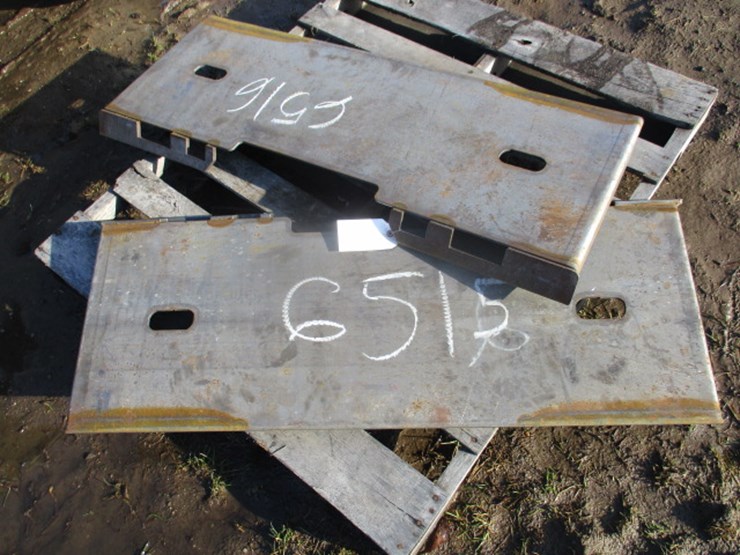 #6516-•-formed-skidsteer-plate-formed-skidsteer-plate-image-1