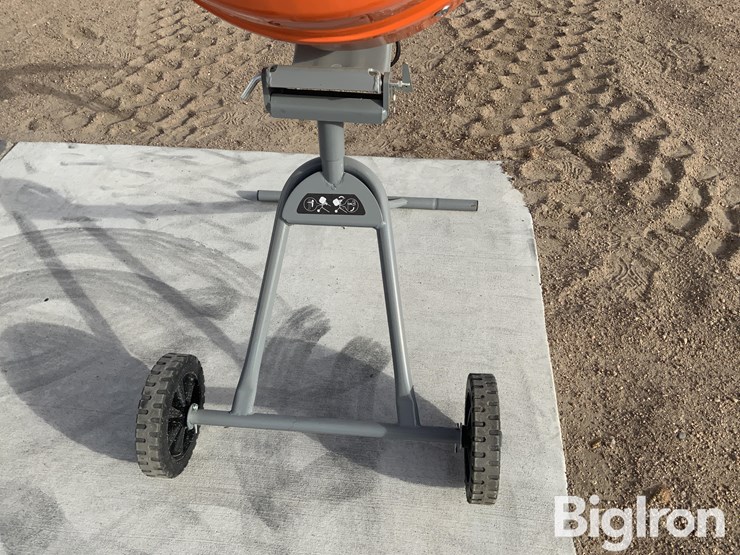 yardmax-ym0146-electric-cement-mixer-image-9