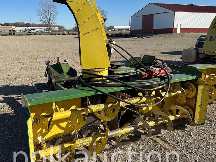 john-deere-275-image-1