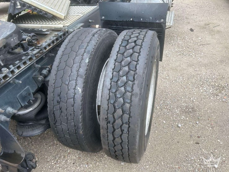 2012-international-prostar-image-26