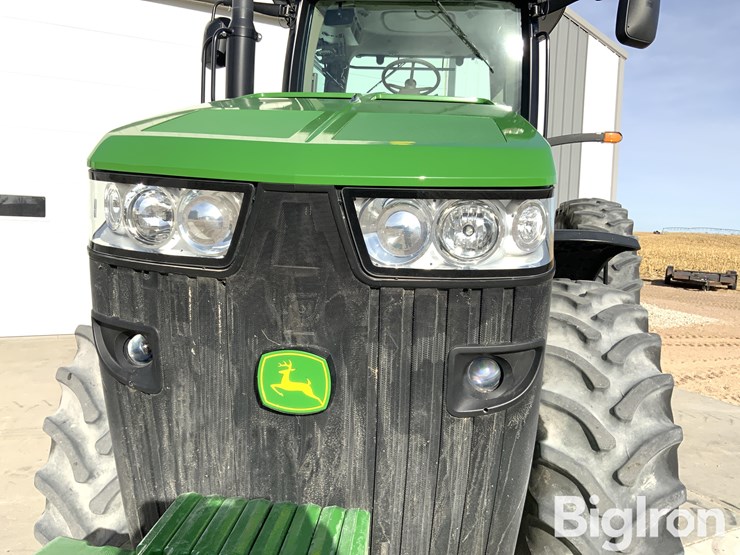 2012-john-deere-8235r-image-13