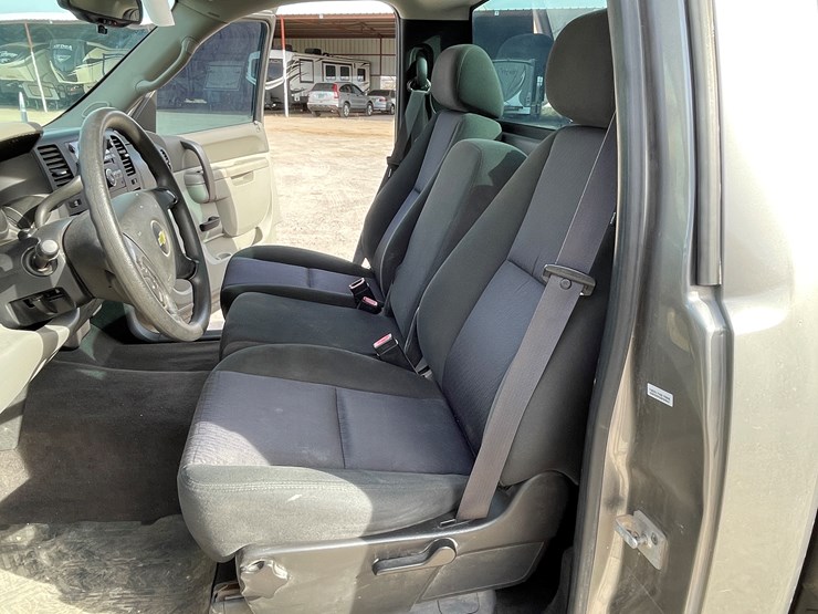 #104-•-2012-chevy-silverado-(salvaged-nm-title)-image-61