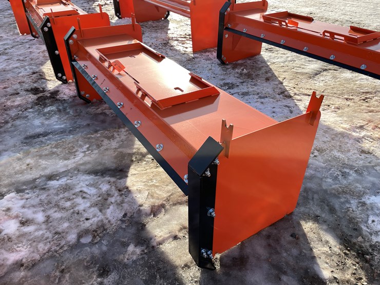 #18017-•-unused-snow-pusher-with-steel-blade-(princeton,-mn)-image-2
