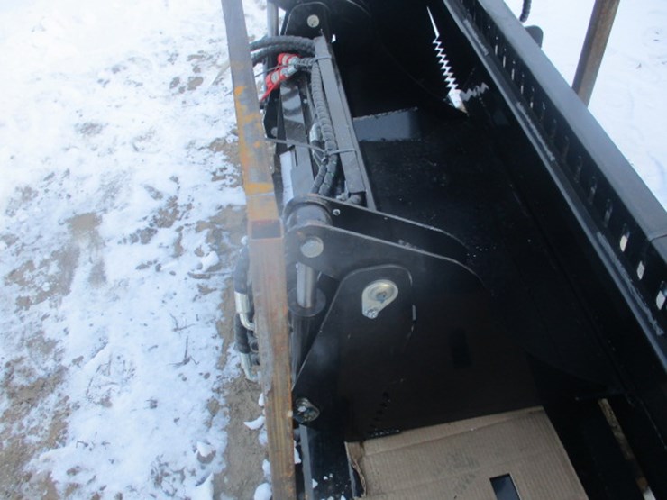 #6634-•-mini-skid-steer-4-in-1-bucket-working-width:-39"bucket-volume:-396lbsworking-pressure:-16mpa-21mpa-image-2