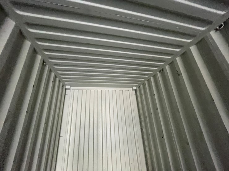 #200b-•-40'-container-image-29