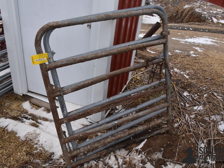 4'-livestock-gates-image-1