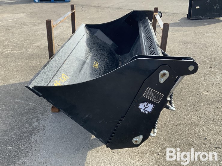 2025-giyi-kh72-4-in-1-skid-steer-bucket-image-8