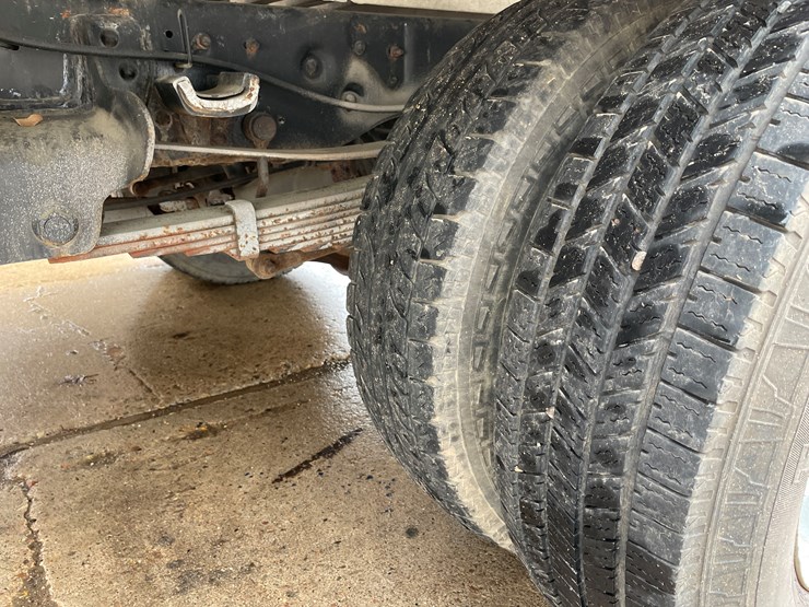 #330-•-2012-f350-super-duty-cab-and-chassis-pickup-(has-wi-title)(custer,-wi)-image-56