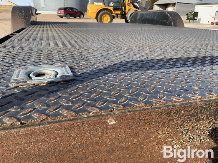 7’x18’-flatbed-trailer-image-16