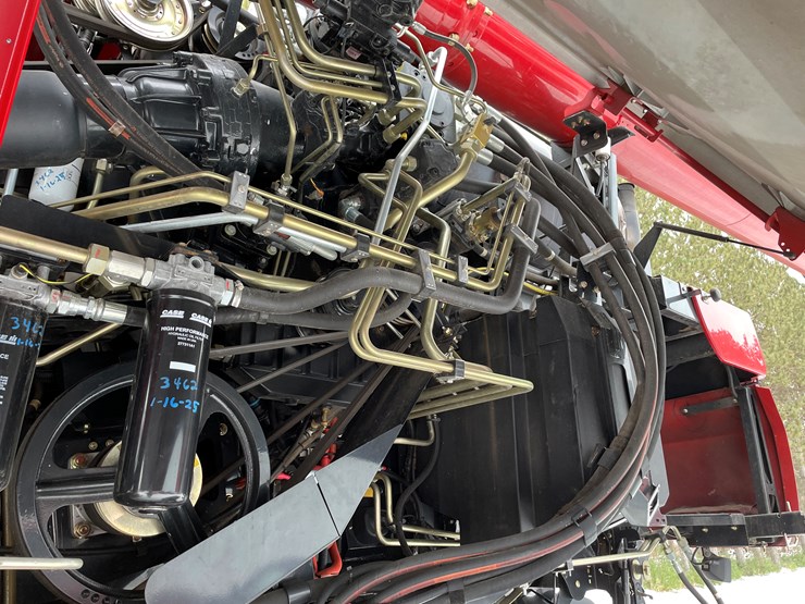 2017-case-ih-7240-image-50