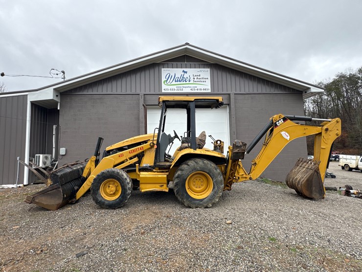 caterpillar-416c-image-1