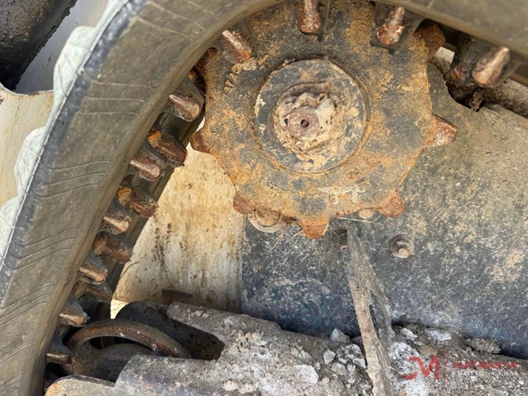 2018-bobcat-mt85-image-13