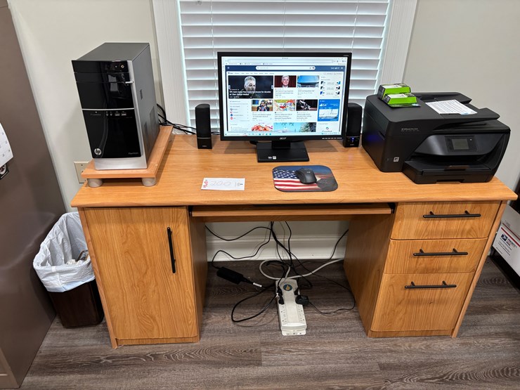 #200-•-contents-of-office-image-3