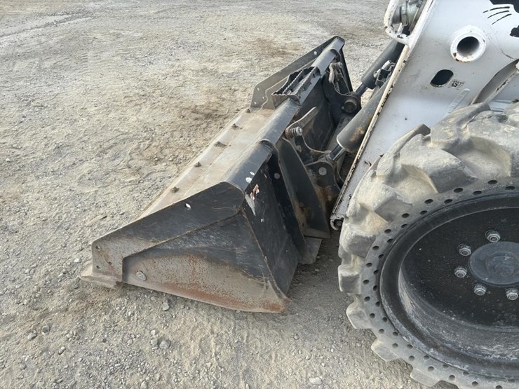 2018-bobcat-s570-image-5