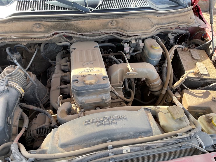 2004-dodge-3500-image-18