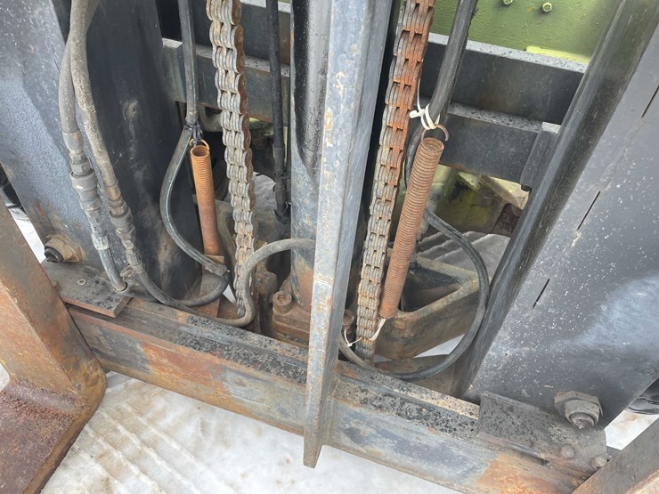 #112-•-clark-lp-forklift-(denmark,-wi)-image-15