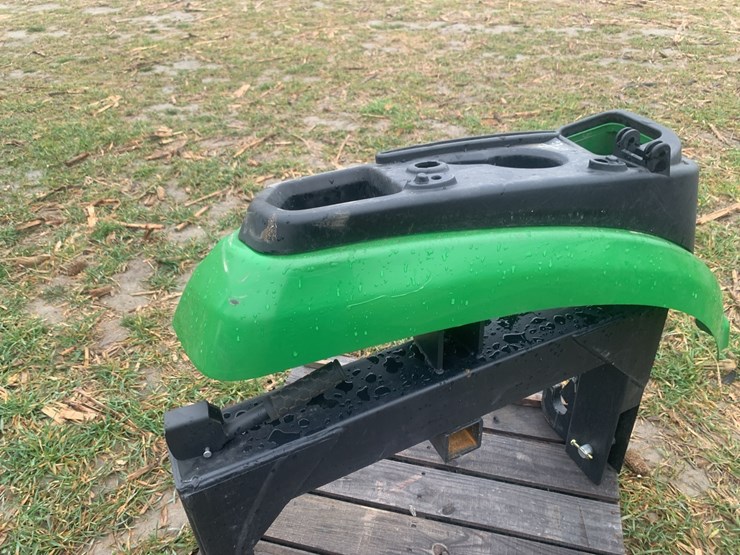 john-deere-1023e-image-2