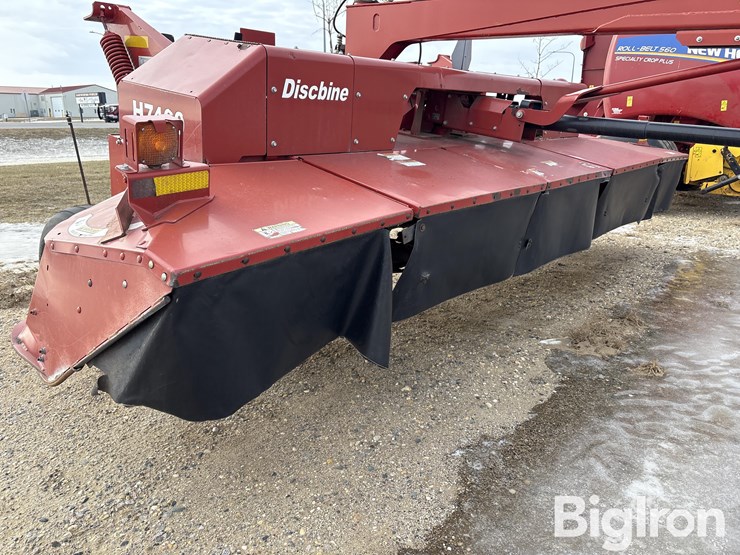 2011-new-holland-h7460-image-16