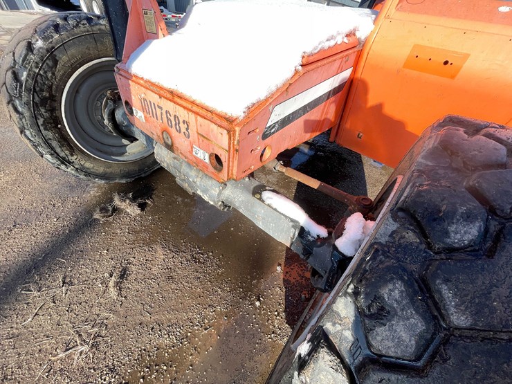 sky-trak-8042-image-13