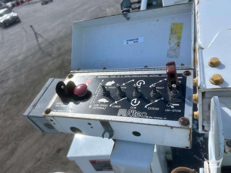 2019-altec-at200a-image-30