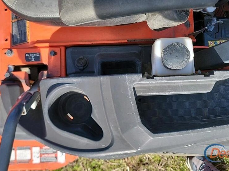 2016-kubota-z421-image-8