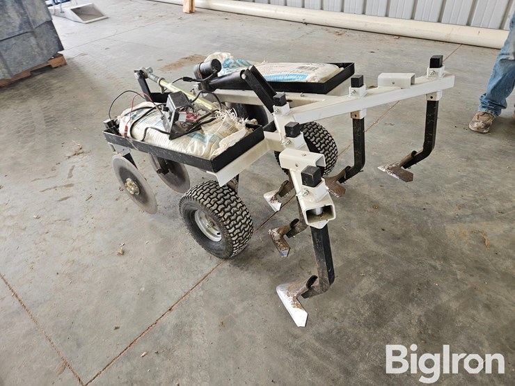 kunz-till-ease-lawn-chisel-plow-image-7