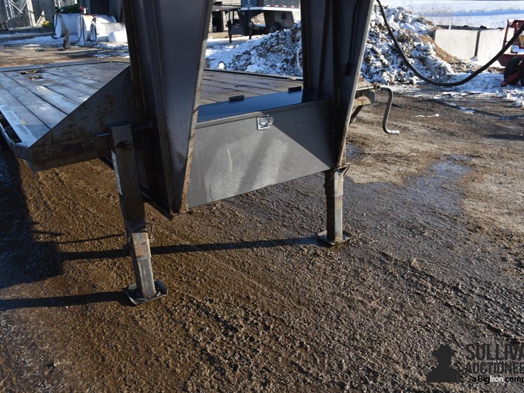 2020-landoll-travalong-24'-t/a-gooseneck-flatbed-trailer-image-16