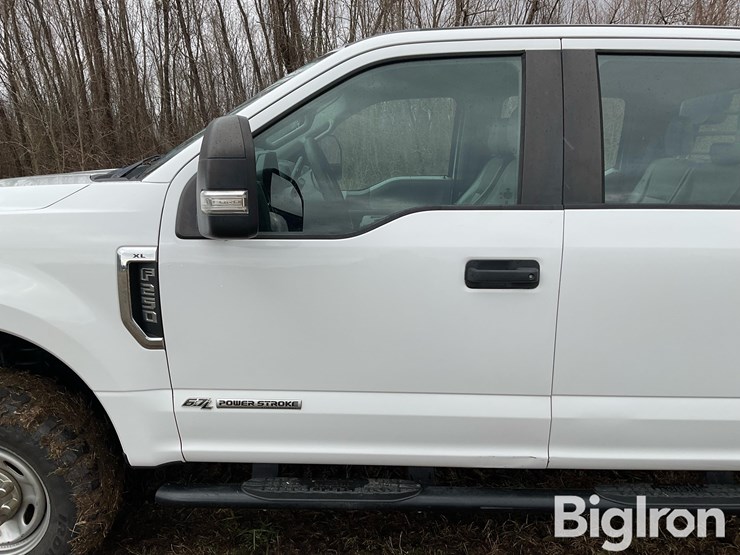 2017-ford-f250-xl-image-10