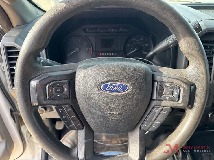 2018-ford-f350-xl-image-40