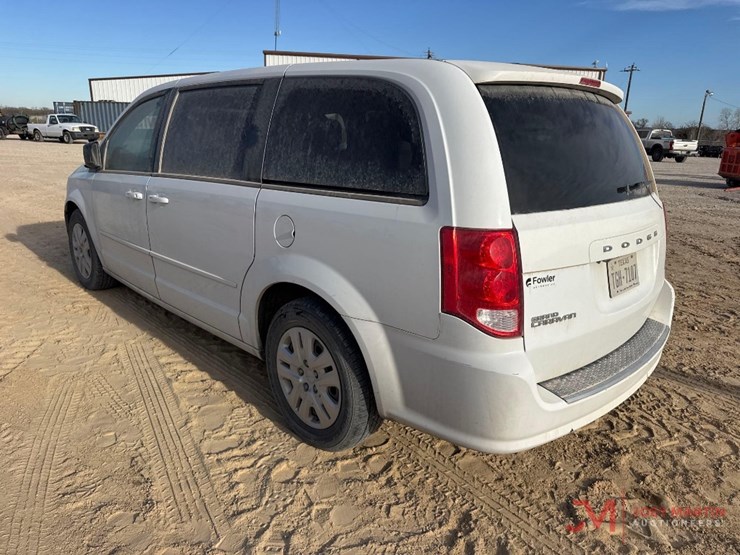 2017-dodge-grand-caravan-image-3