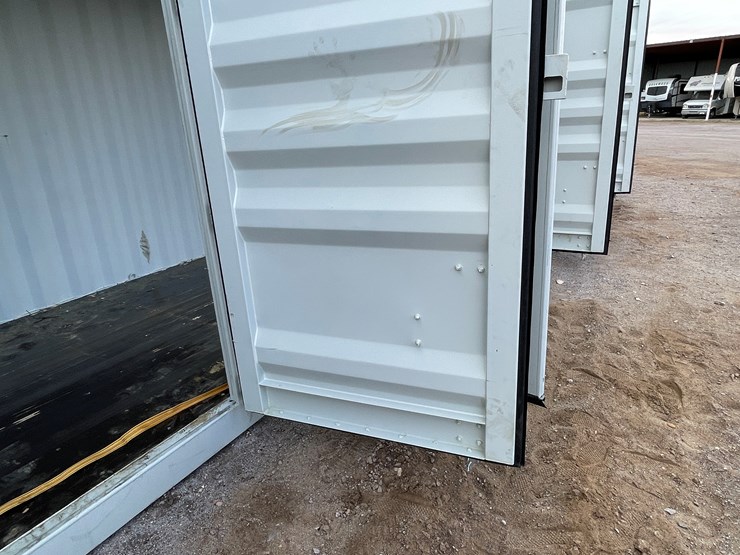 #200e-•-40'-container-image-25