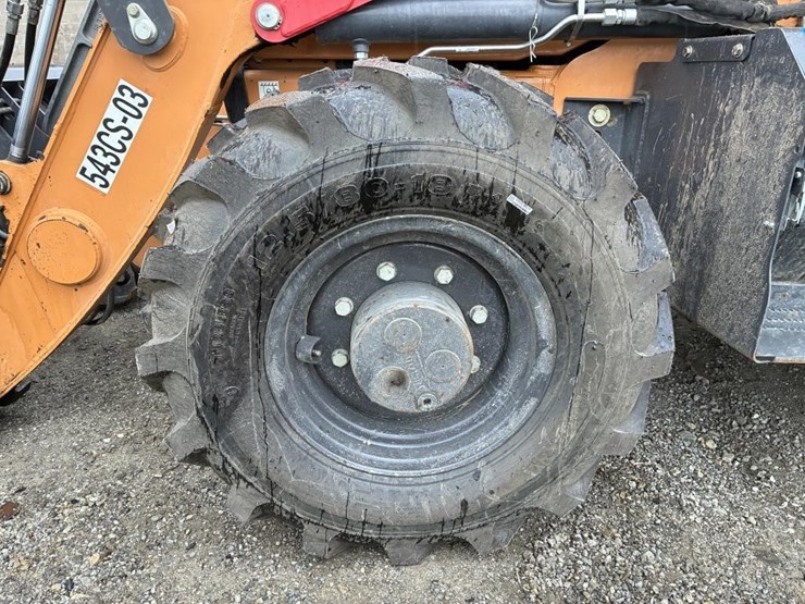 2018-case-580sn-image-8