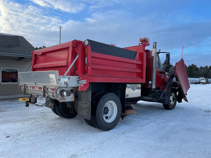 2007-international-7400-image-5