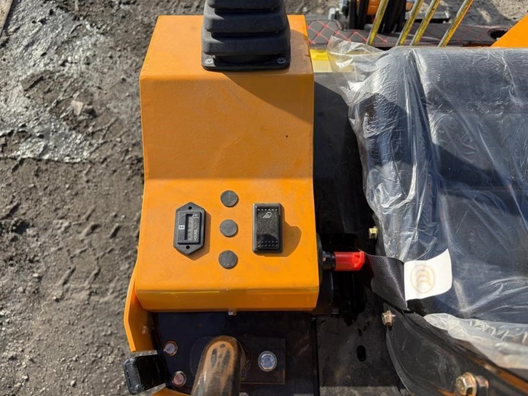 2025-vicsec-vc15-excavator-image-20