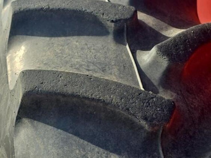 2015-kubota-la1154-image-10