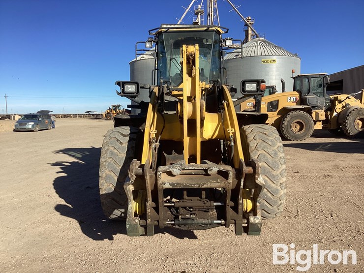 2022-komatsu-wa320-8-image-2