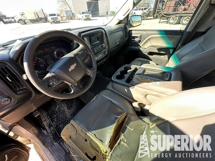 2015-chevrolet-2500-image-3