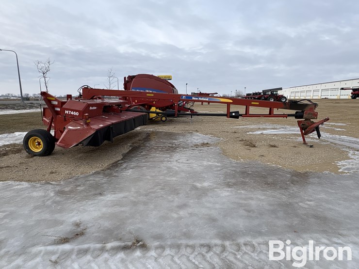 2011-new-holland-h7460-image-4