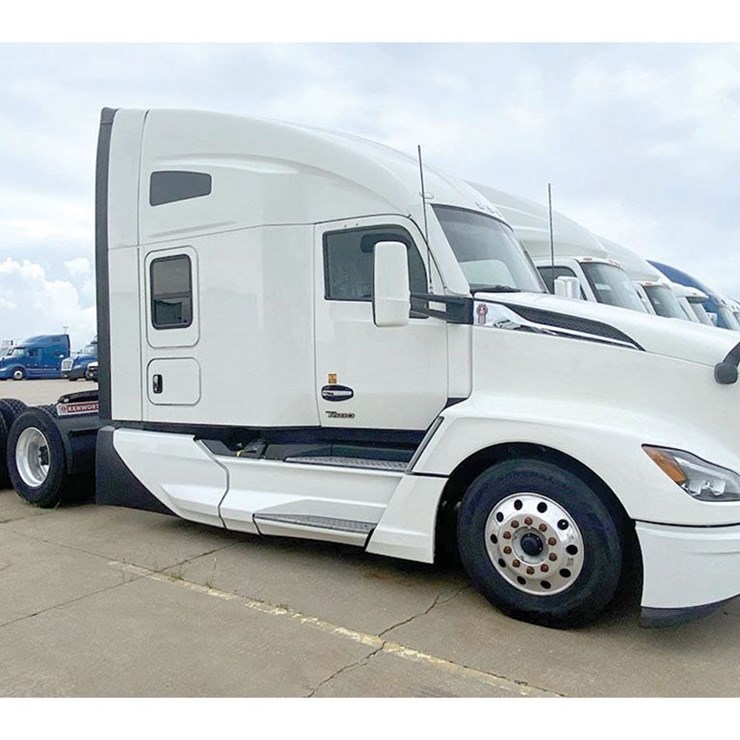 2022 KENWORTH T680