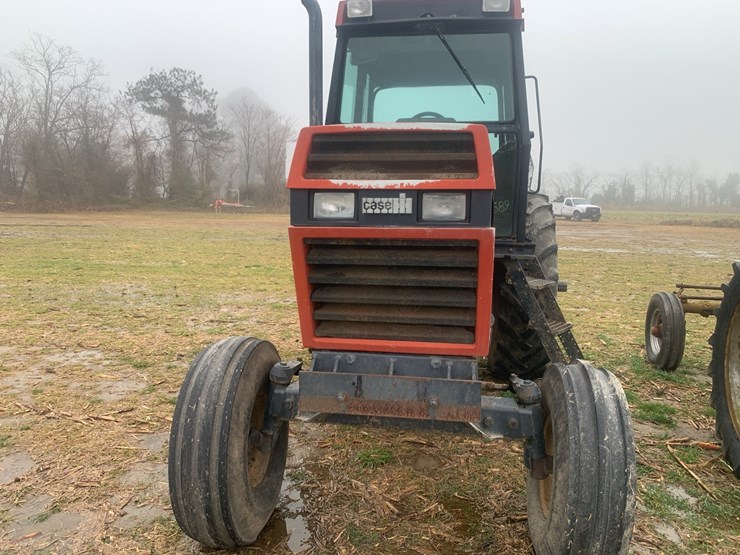case-ih-1896-image-2