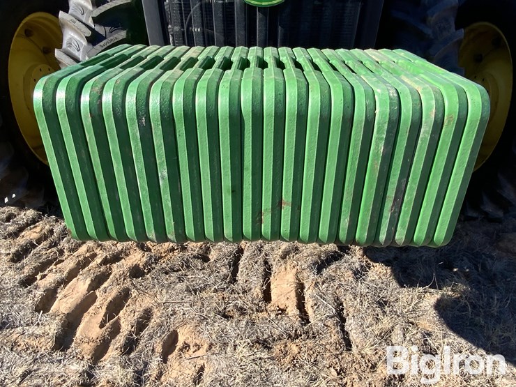 2010-john-deere-8320r-image-10