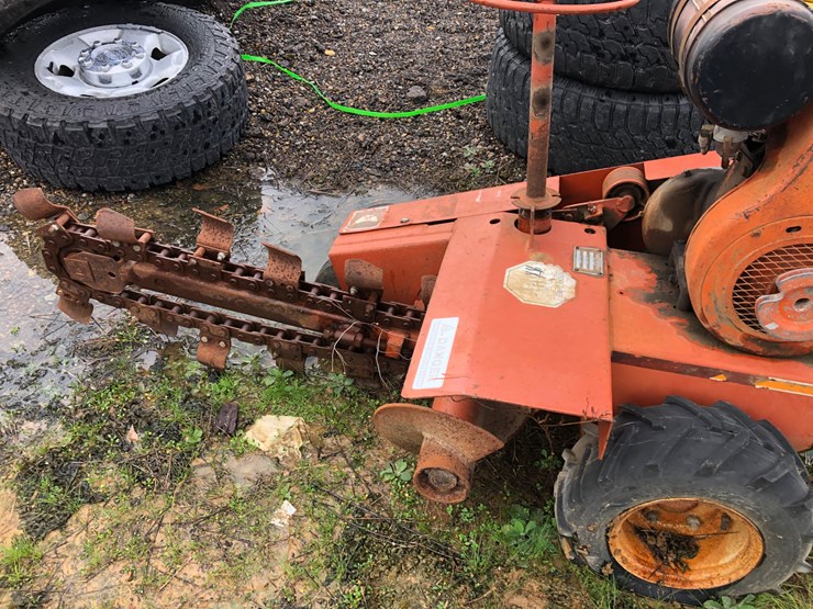 ditch-witch-c99-image-3