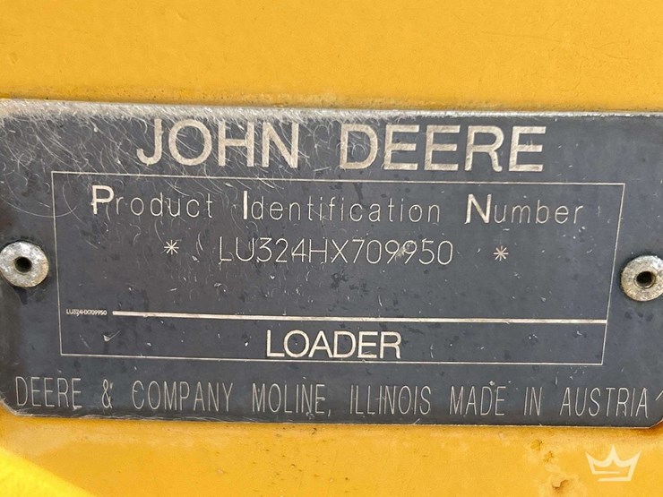 2004-deere-324h-image-5