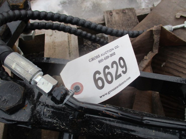 #6629-•-hydraulic-thumb-clamp-fits-1-ton-mini-excavators-450*300*340-weight:13kg-image-4